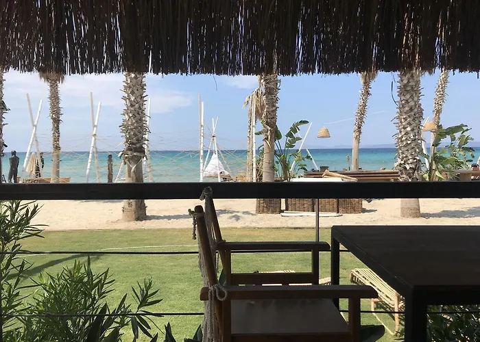 Before Sunset Bungalows Кешме